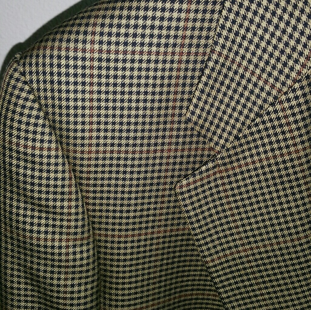 Men suit Tan with black and maroon checkered